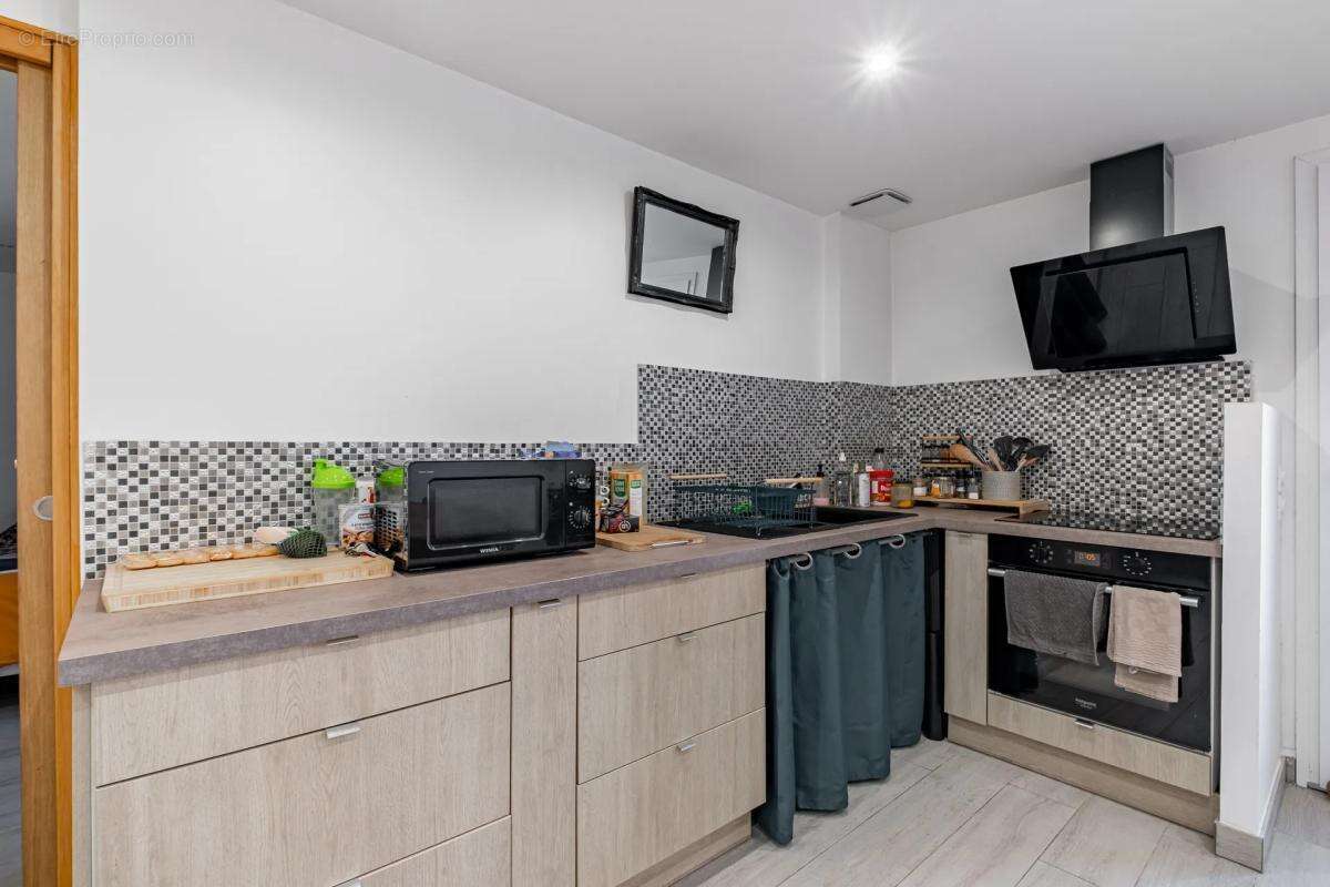 Maison de 6 pièces de 139 m² à Saint-Blaise - photo 12