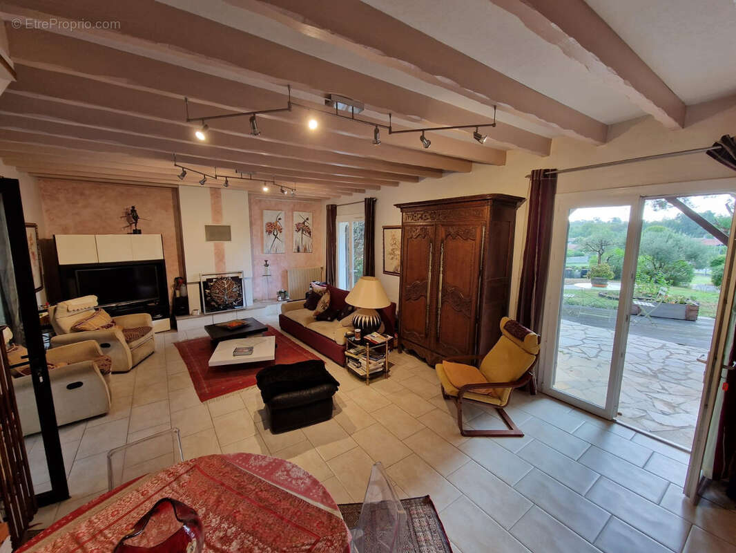 Maison à CENAC