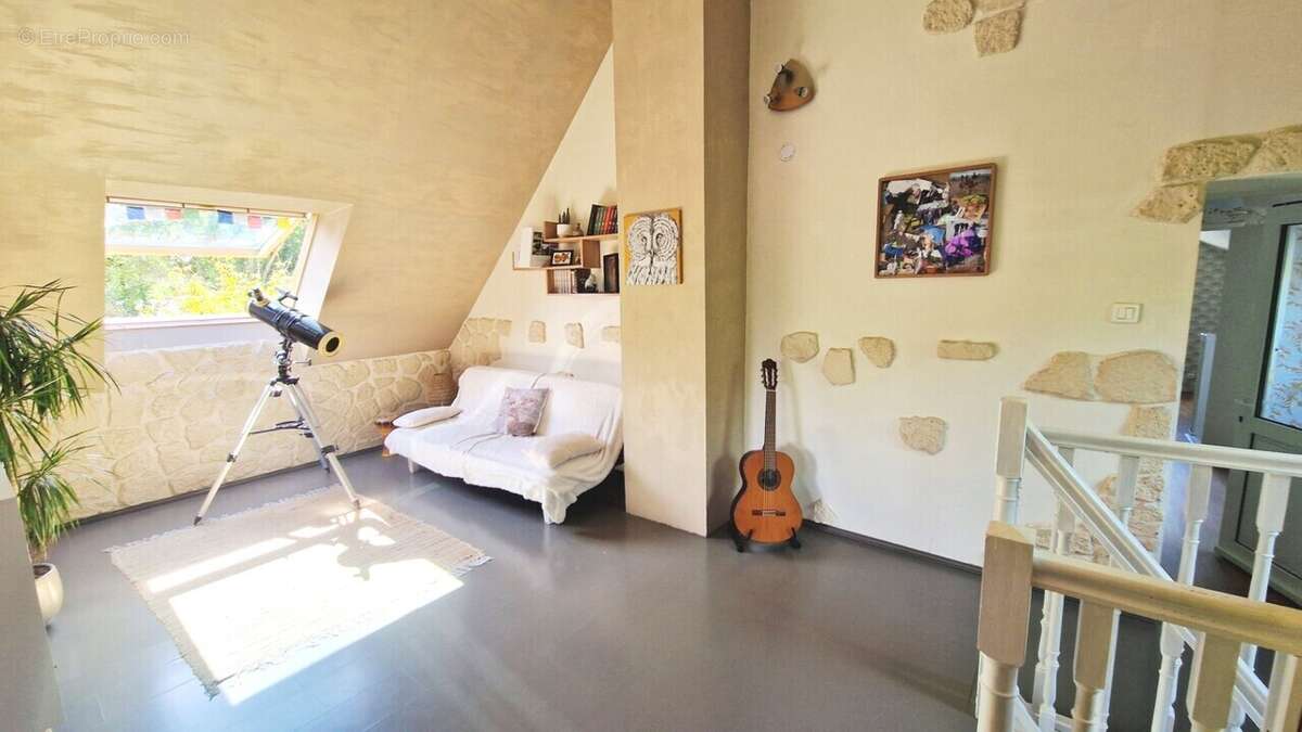 Maison à SAINT-MARTIN-EN-CAMPAGNE