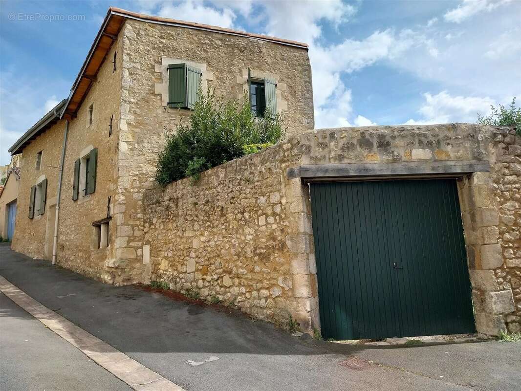 Maison à CHAUVIGNY