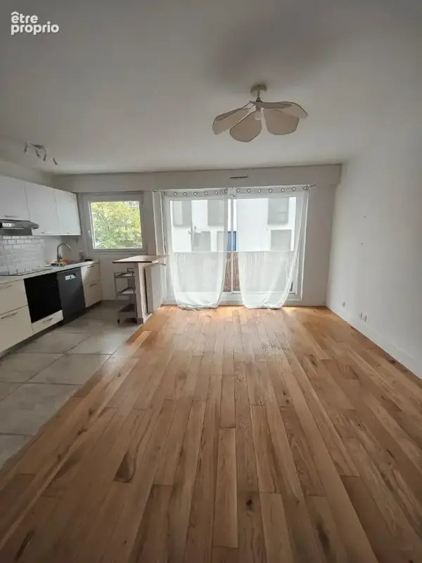 Appartement Paris 3 pièce(s) 54.32 m2 - photo 2