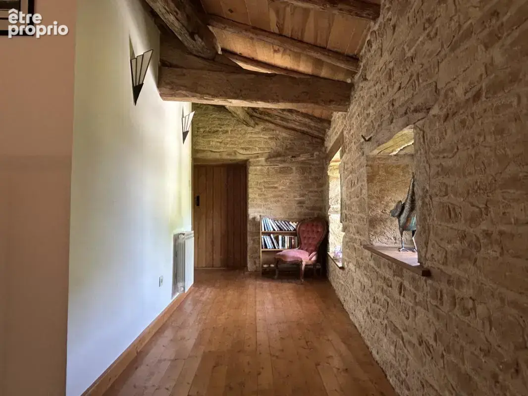 Propriété en pierre avec gîte et vue campagne - photo 20