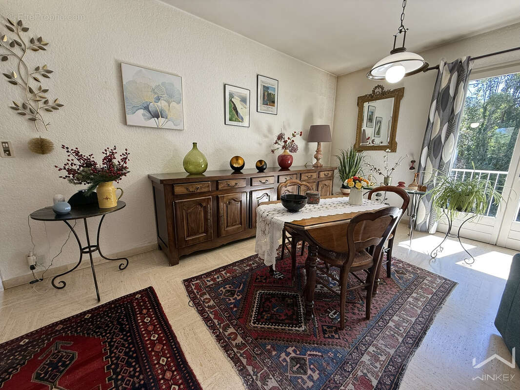 Maison à BOLLENE