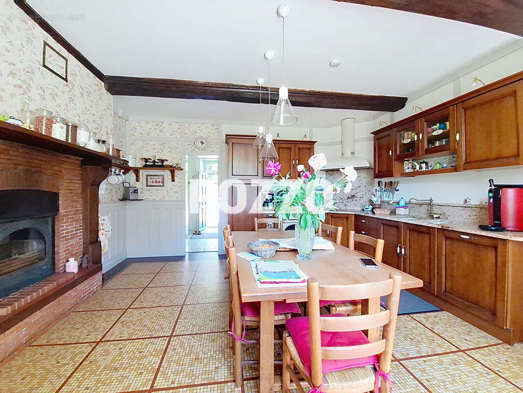 Maison à TRACY-BOCAGE