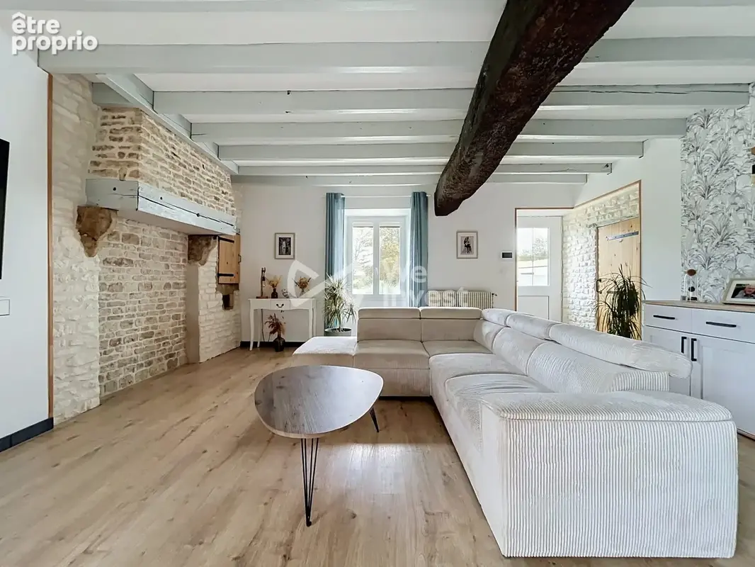Maison 4 pièces 157 m² à vendre à Aigonnay (79370) - photo 3