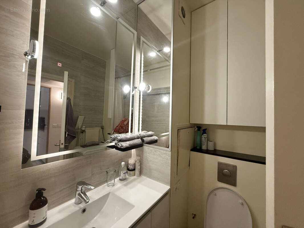 Appartement à PARIS-3E