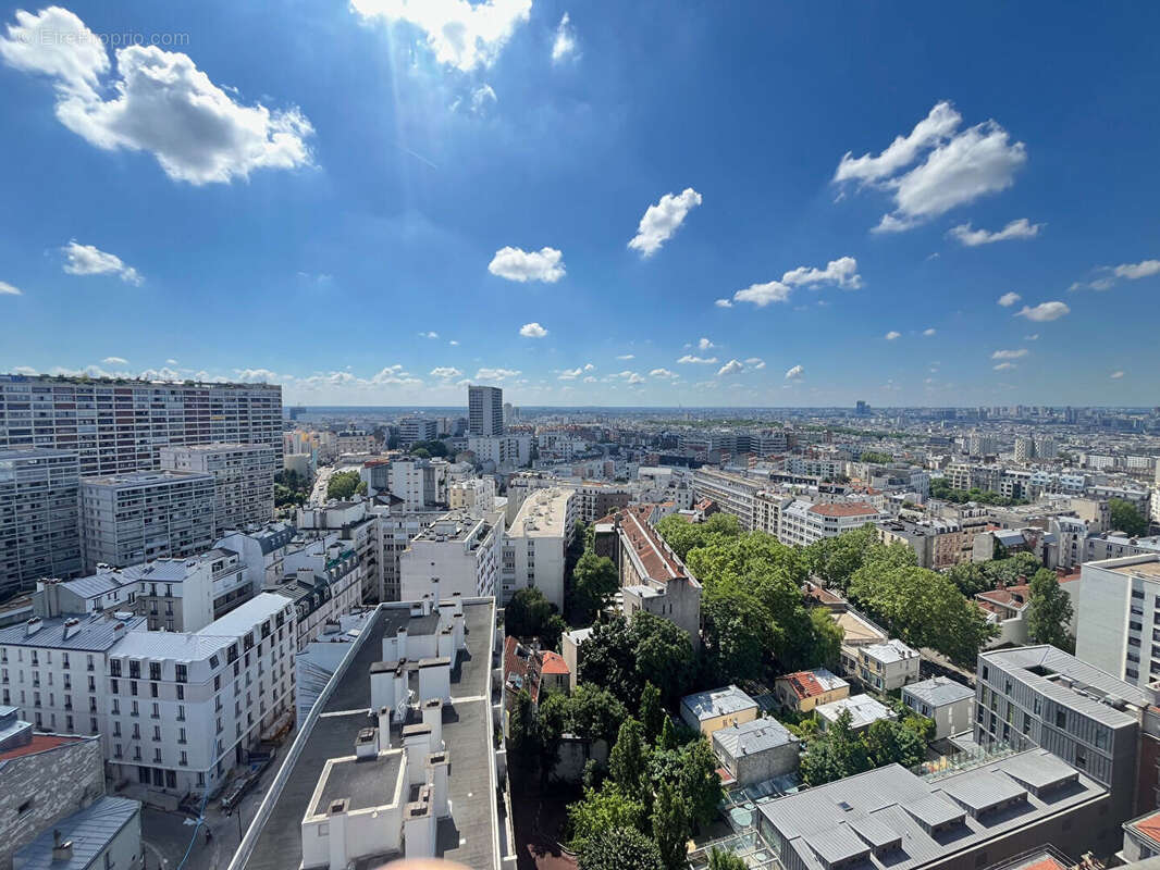 Appartement à PARIS-20E