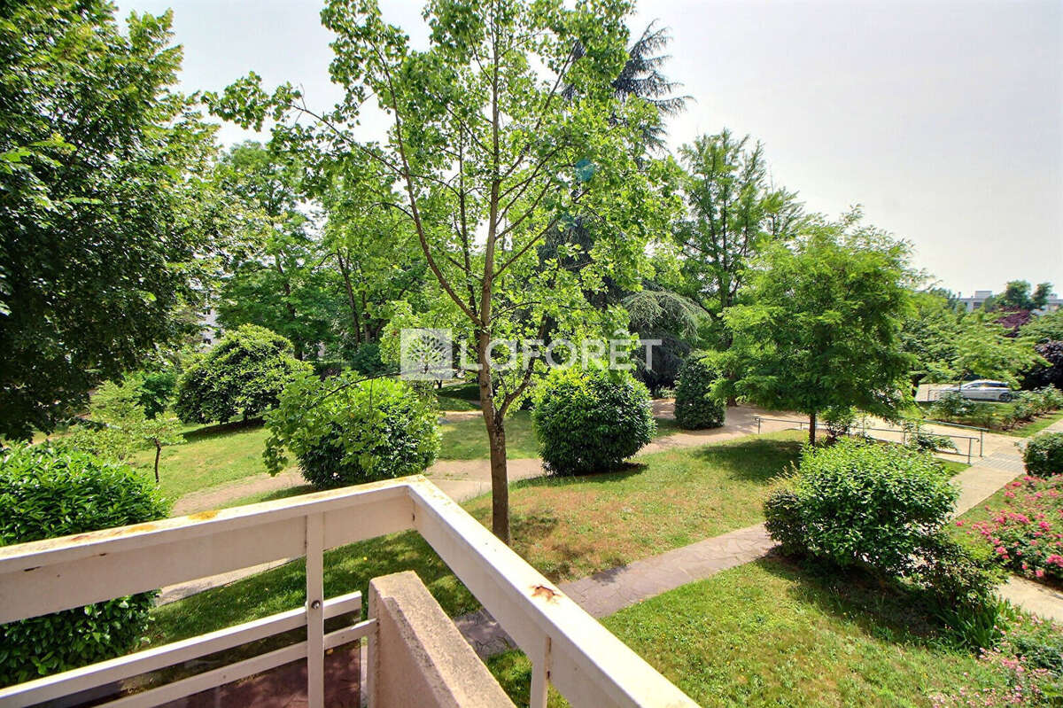 Appartement à SURESNES