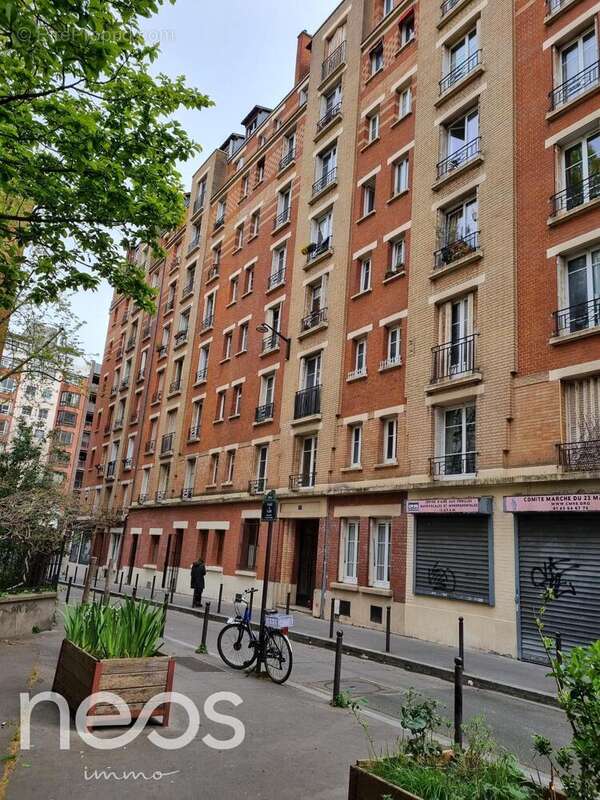 Appartement à PARIS-20E