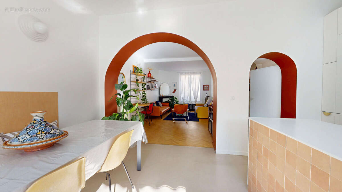 Maison à SAINT-DENIS