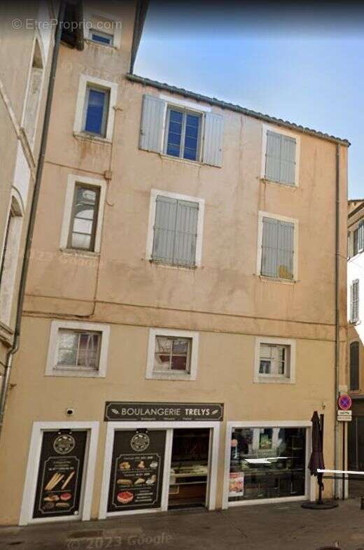 Nîmes - Studio de 36 m2 au centre ville - photo 4
