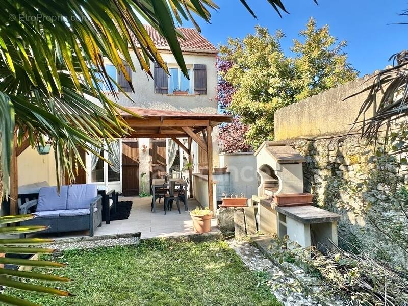 Maison à CONFLANS-SAINTE-HONORINE