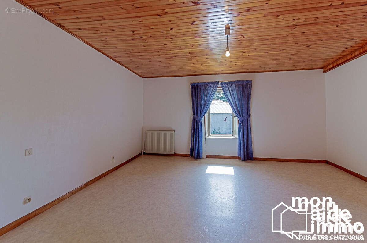 Maison à CASTELJALOUX