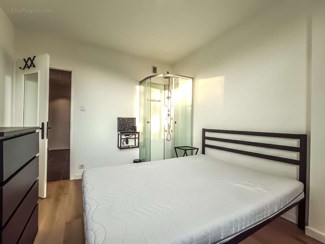 Appartement à VILLE-LA-GRAND