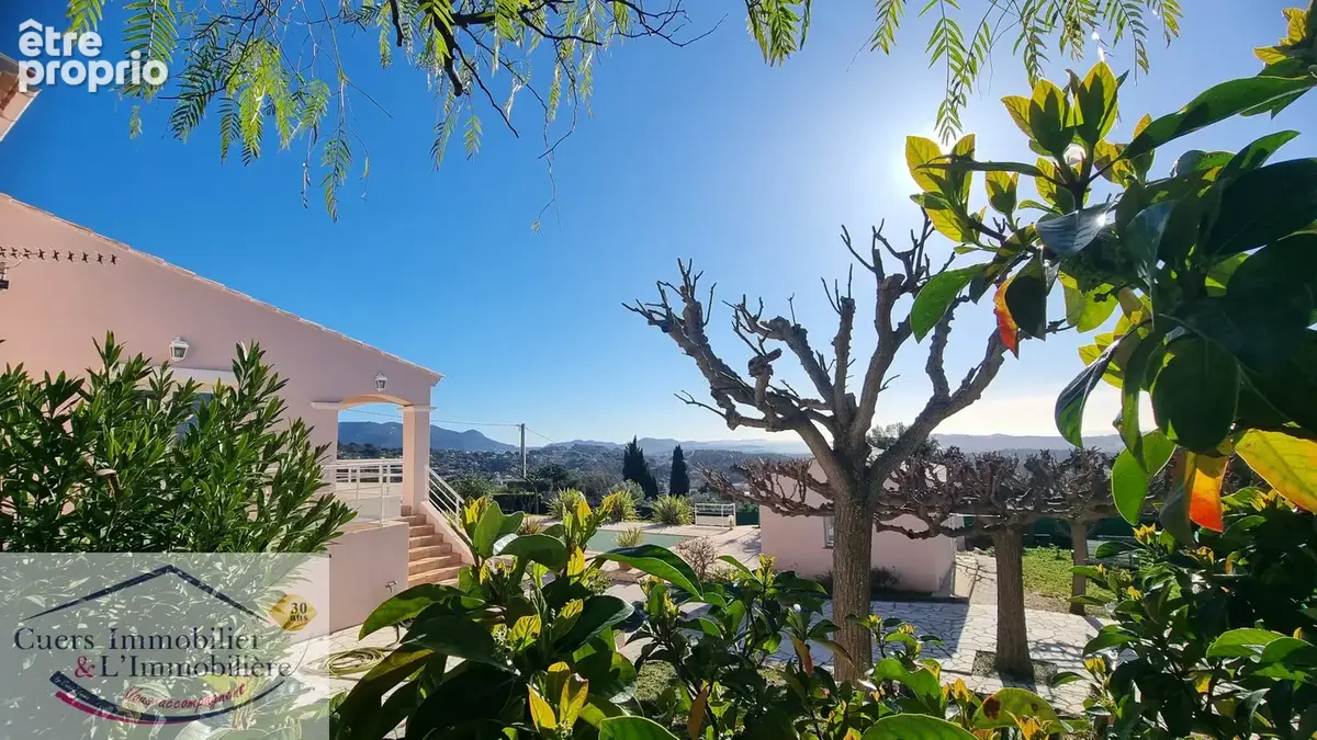 Photo Maison à Ollioules au prix de 995 000€