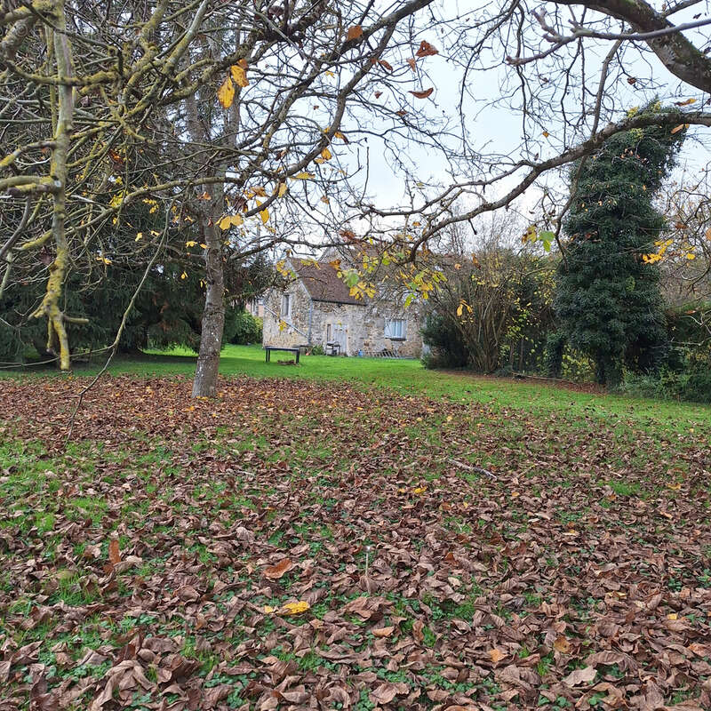 Maison à CRECY-LA-CHAPELLE