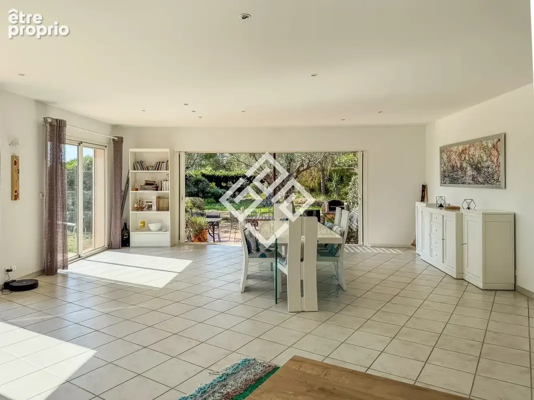 Maison de prestige- 205 m2- 5 pièces - photo 7