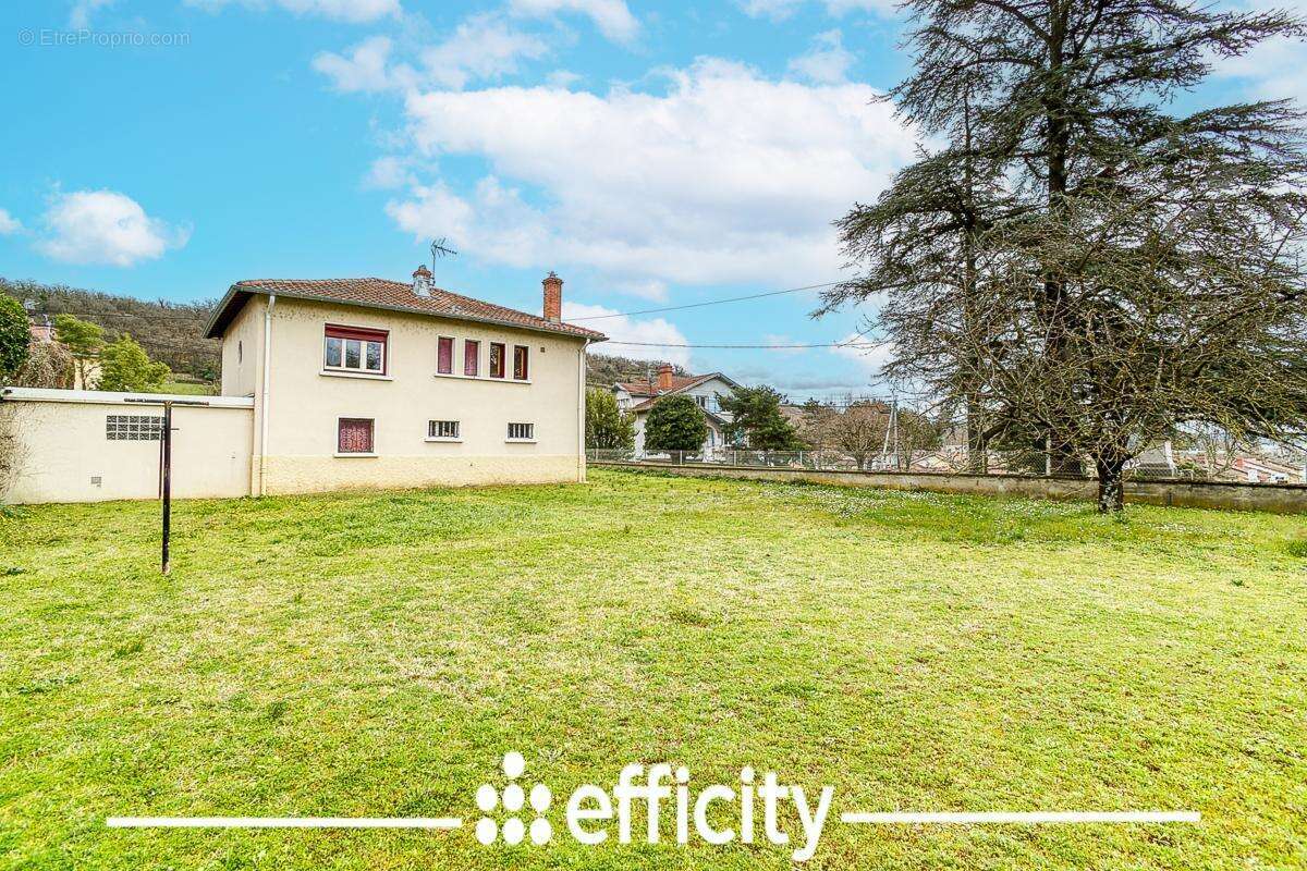 Maison à CHASSE-SUR-RHONE