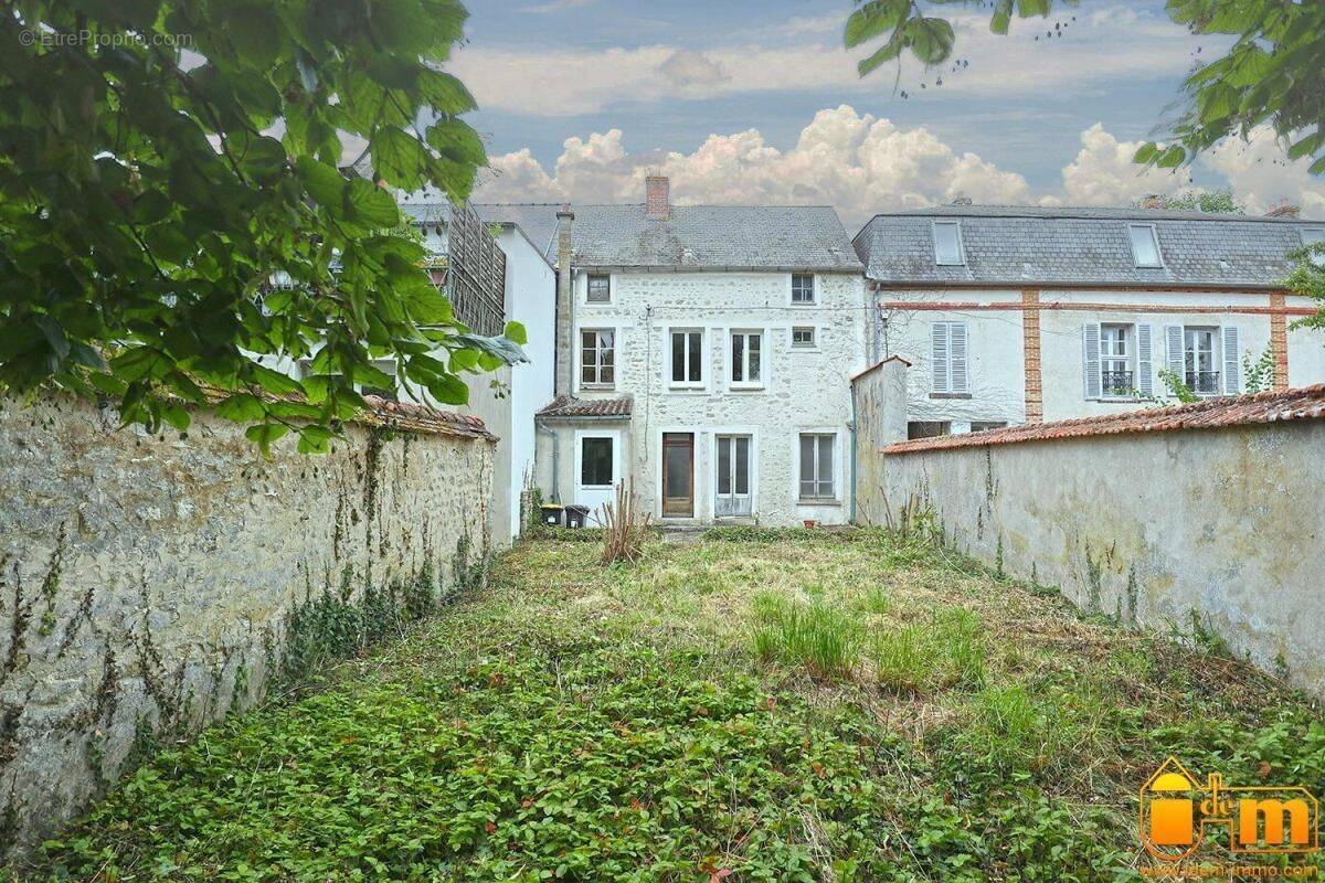 Appartement à MEREVILLE