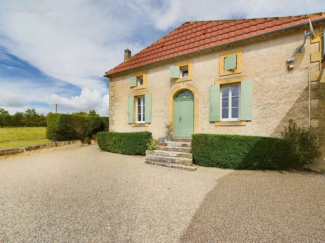 Maison à MONFLANQUIN