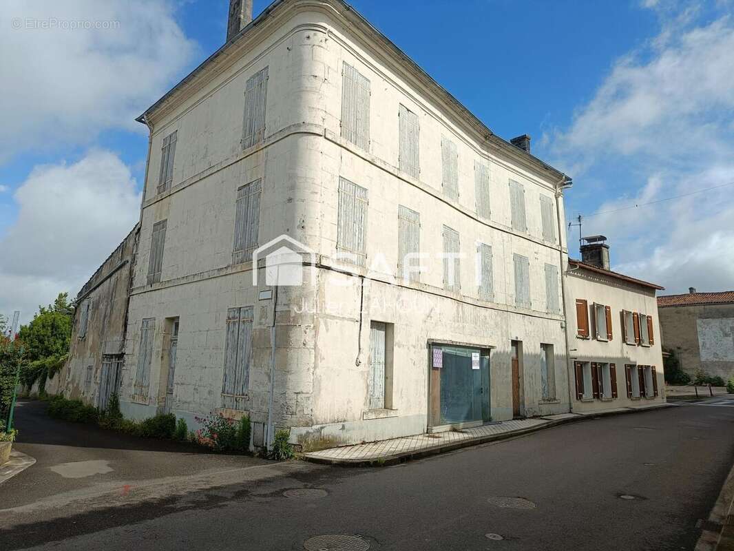 Photo 2 - Appartement à SEGONZAC