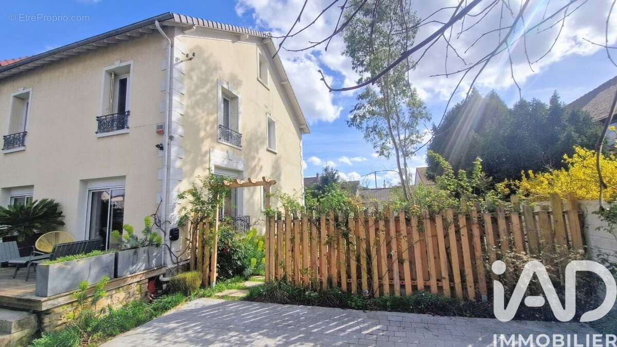Photo 5 - Maison à MAISONS-LAFFITTE