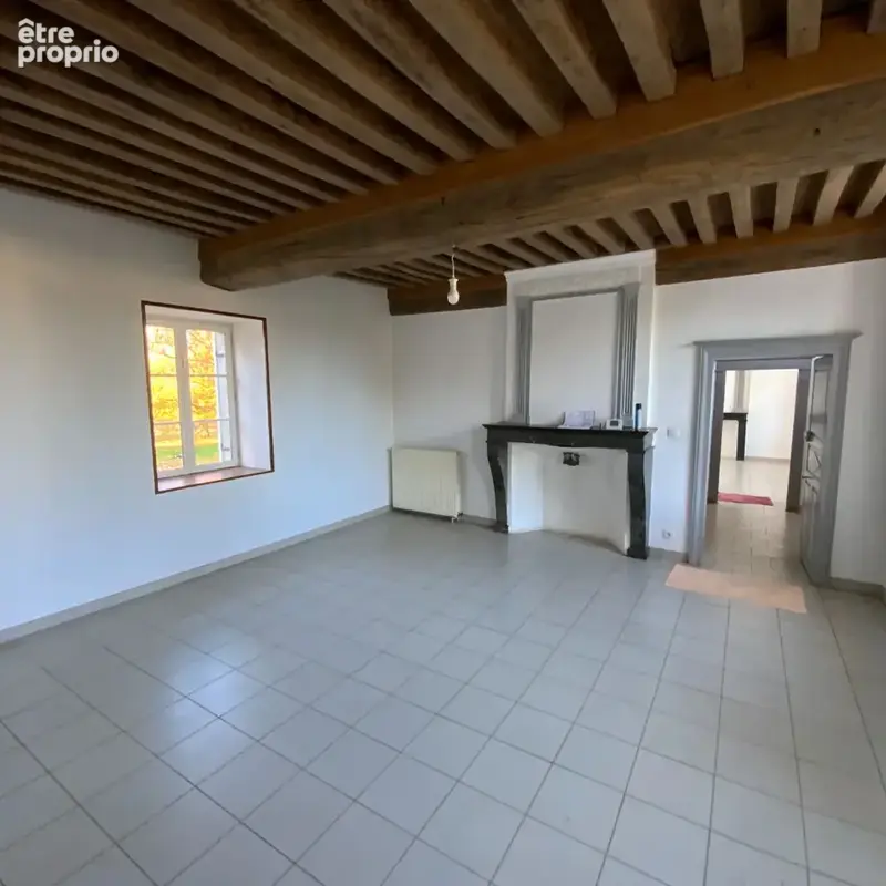 AUXY - Maison de village de 141 m² hab. (3 chambres) avec dépendance et garage. - photo 2