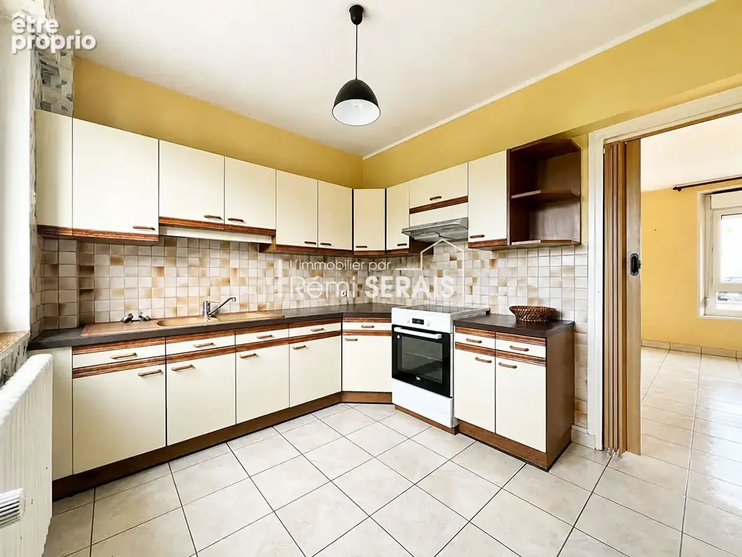 Une maison pleine de potentiel  proche des commodités d'Argentan - photo 2
