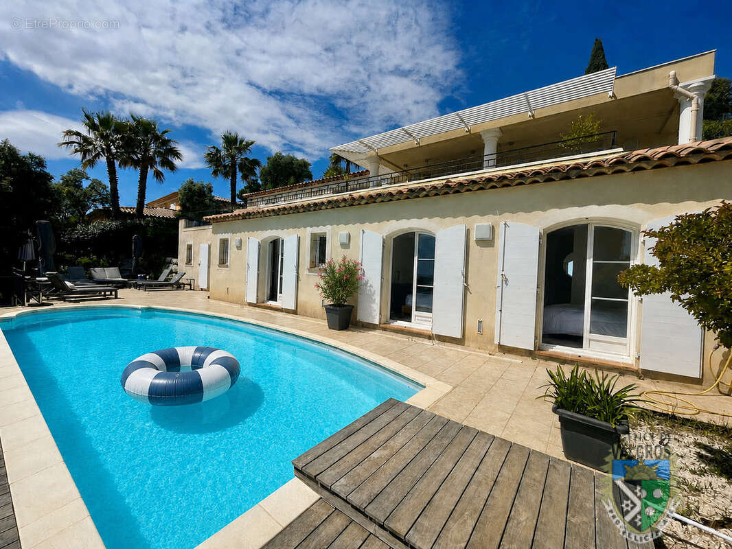 villa de prestige avec vue panoramique à La Londe les Maures Domaine de Valcros - photo 20