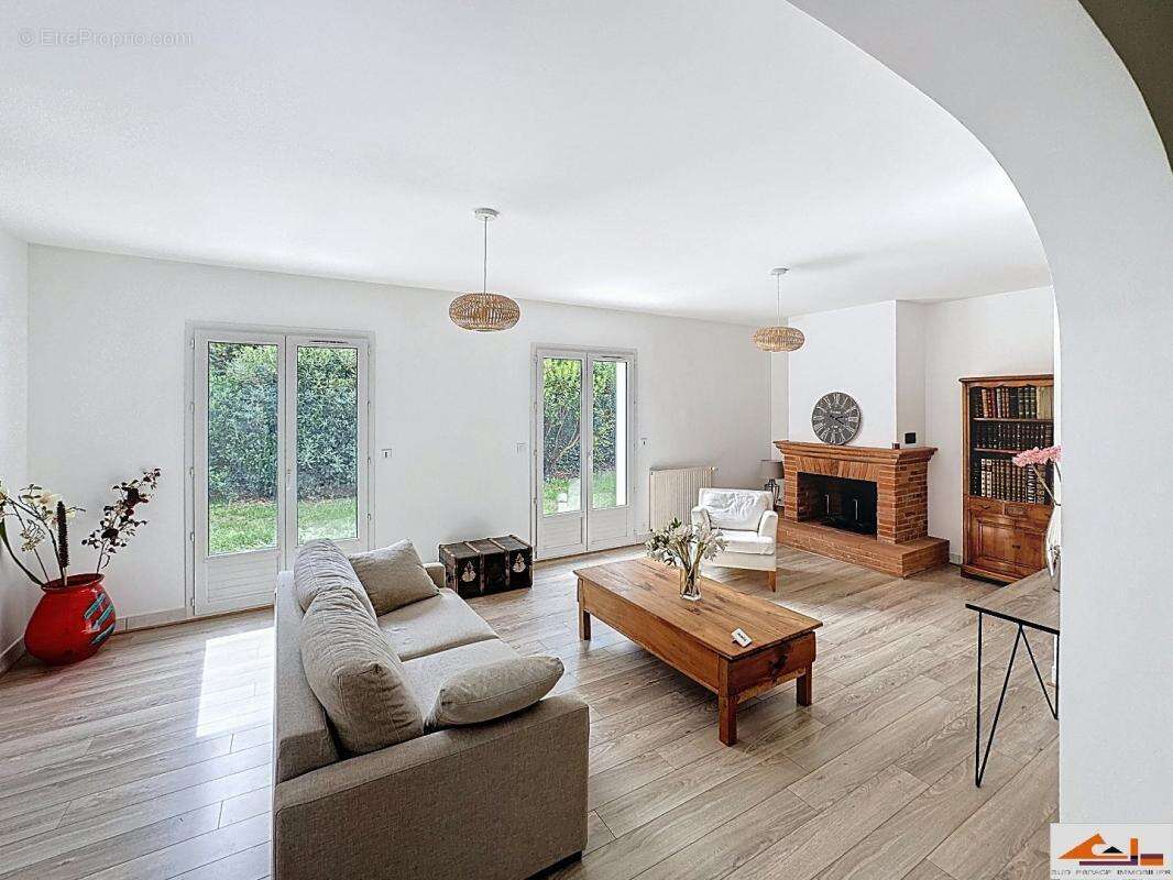 Maison à RAMONVILLE-SAINT-AGNE