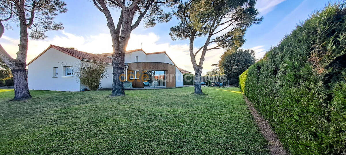 Superbe maison  d'architecte de 174 m2  habitable - photo 2