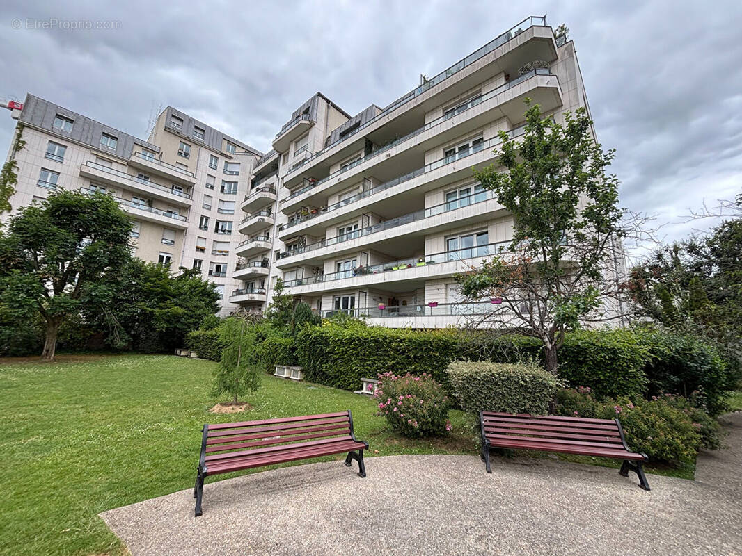 Appartement à PUTEAUX