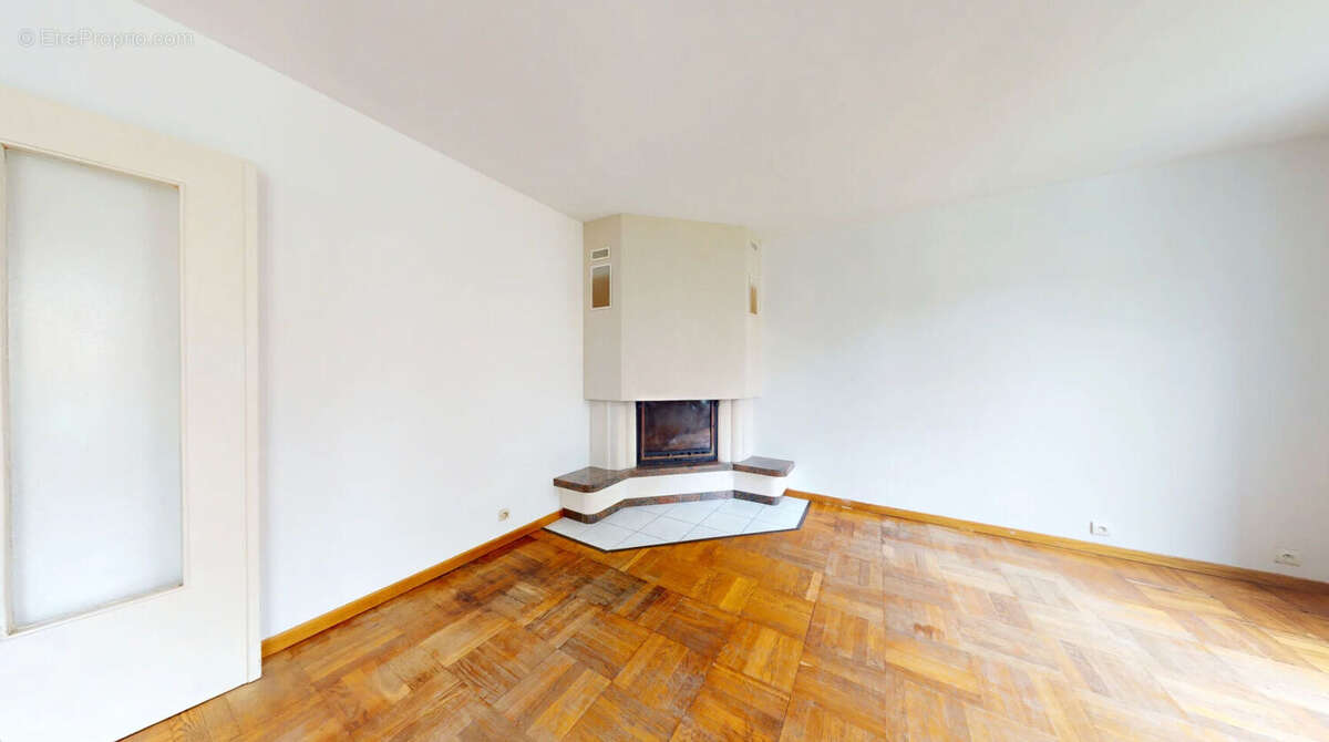 Maison à GRETZ-ARMAINVILLIERS