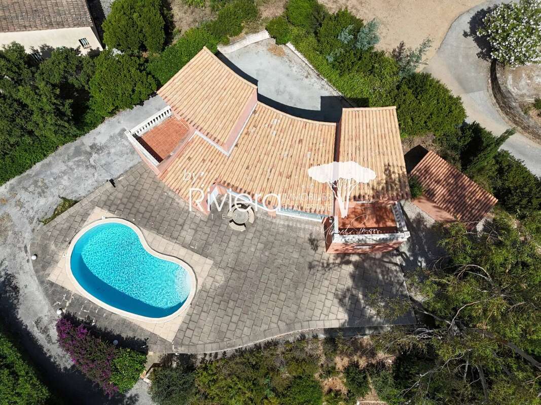 Maison à CAVALAIRE-SUR-MER