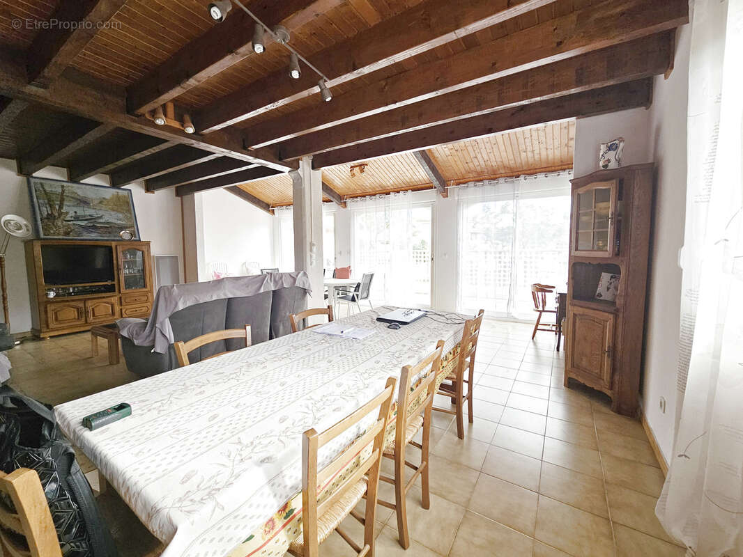 Maison à FLEURY