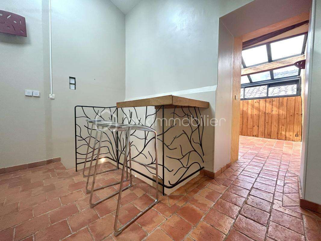 Maison à VIOLS-LE-FORT