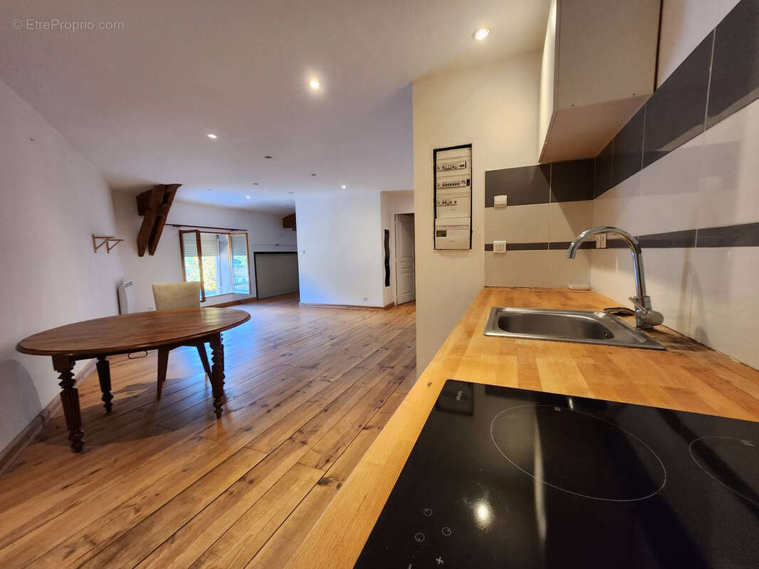 Maison à LA CAVALERIE