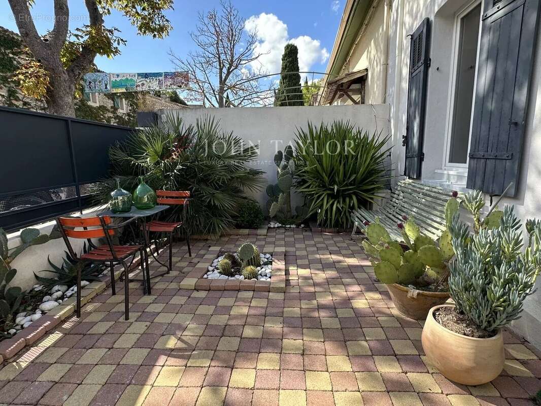 Maison à EYGALIERES