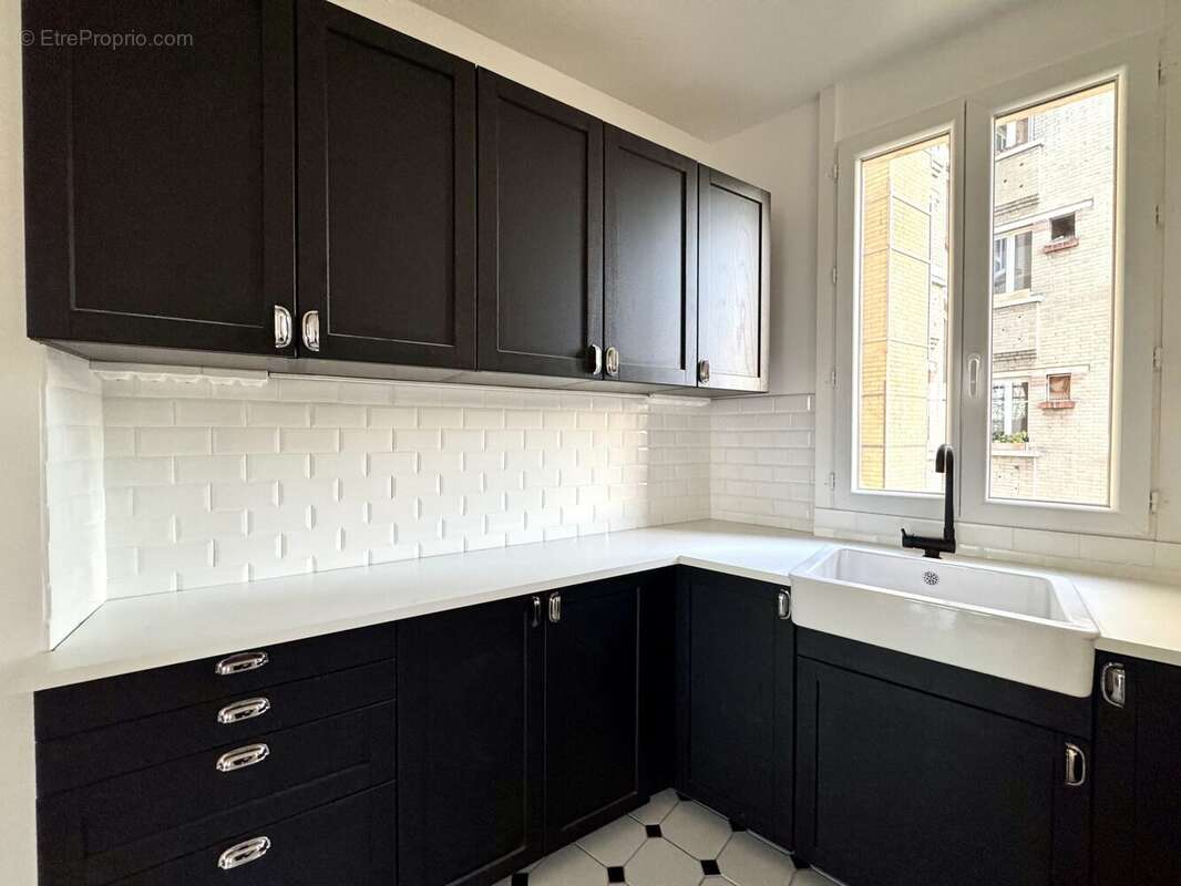 Appartement à ASNIERES-SUR-SEINE