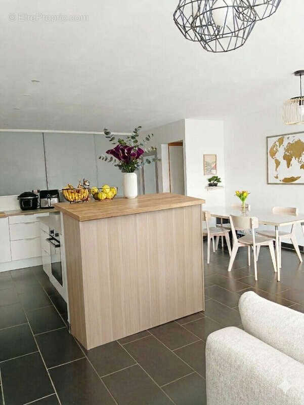 Appartement Maurepas 3 pièce(s) 76 m2 - photo 2