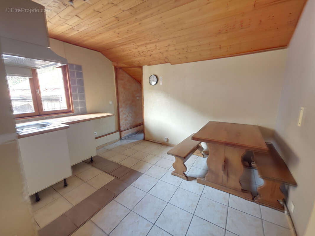 Maison à LA LECHERE