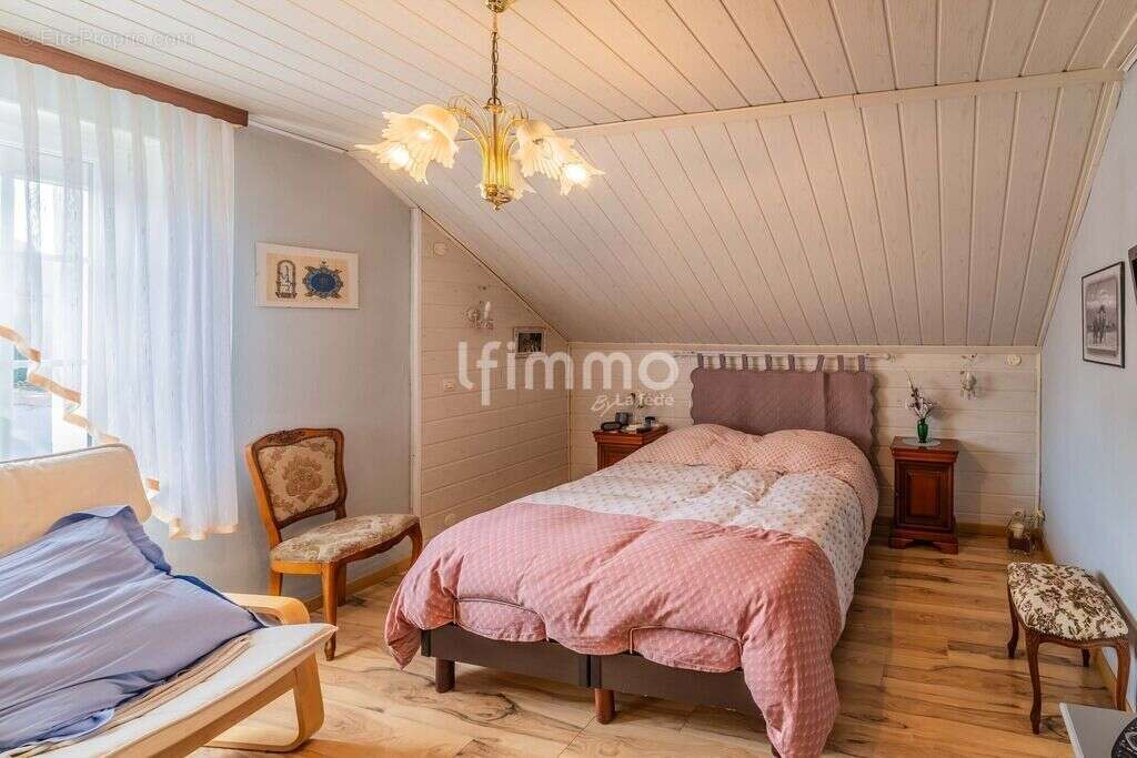 Maison à MORHANGE