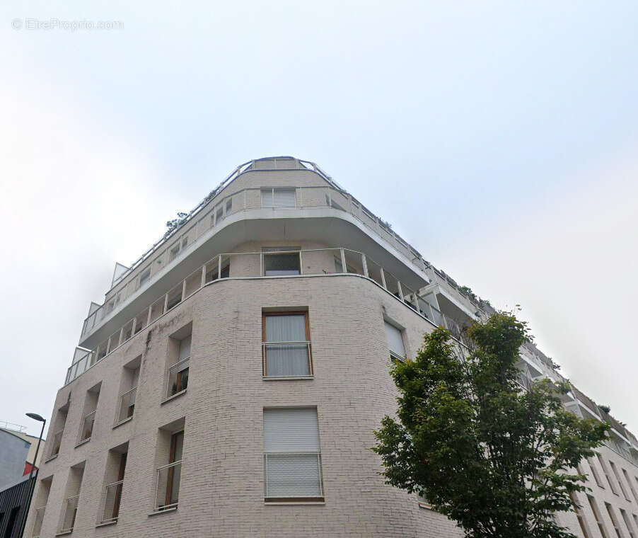 Appartement à SURESNES