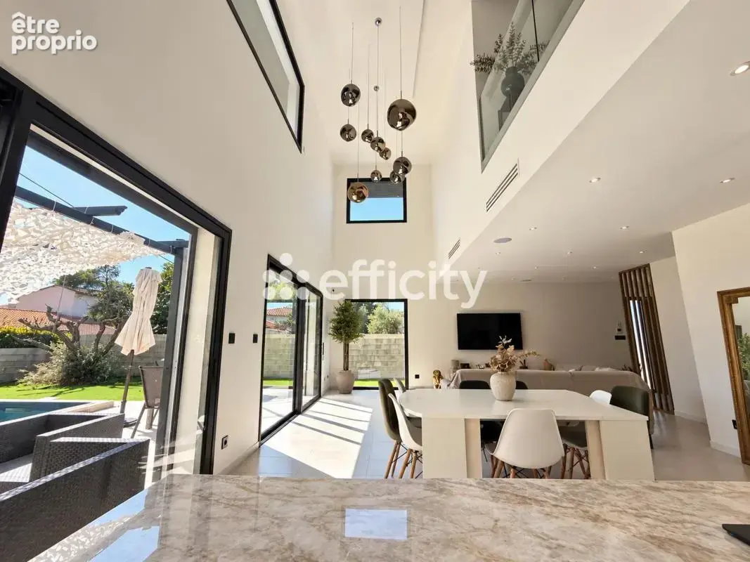 Maison 5 pièces 160 m² à vendre à Martigues (13500) - photo 4