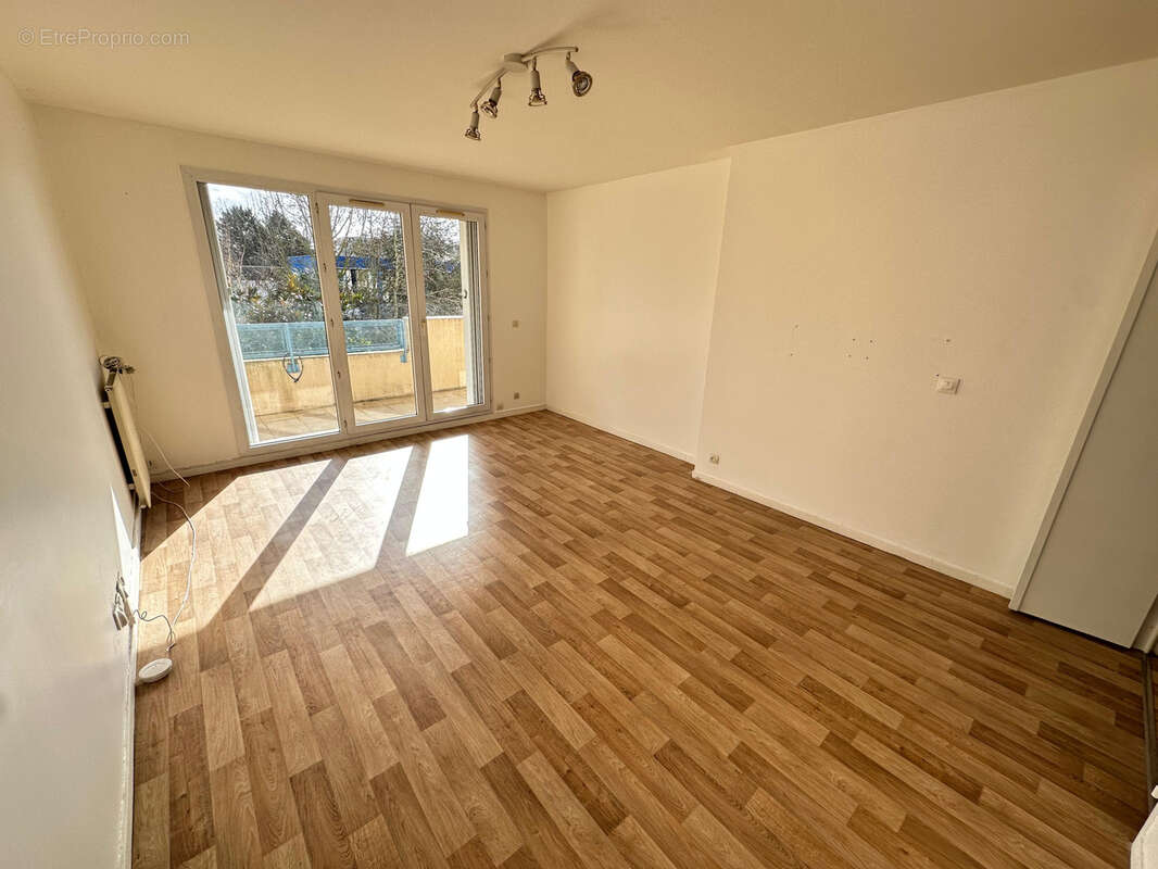 Appartement à RIS-ORANGIS