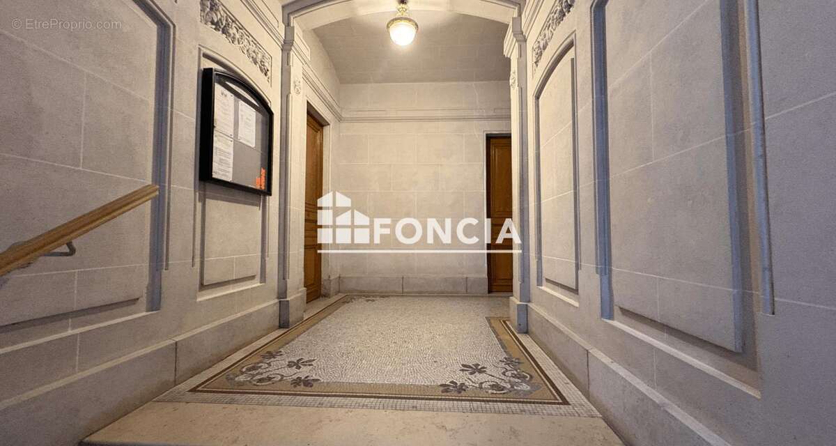Appartement à PARIS-11E