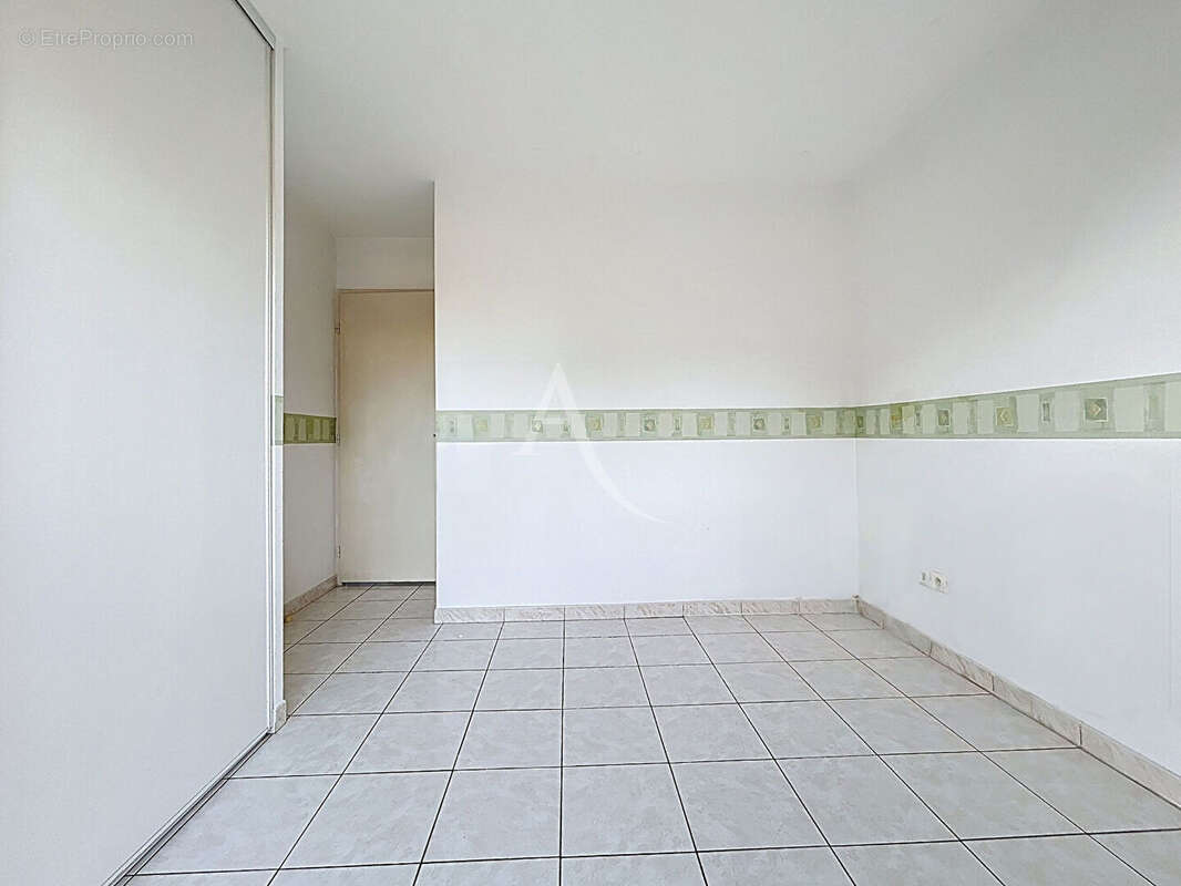 Maison à LESPINASSE