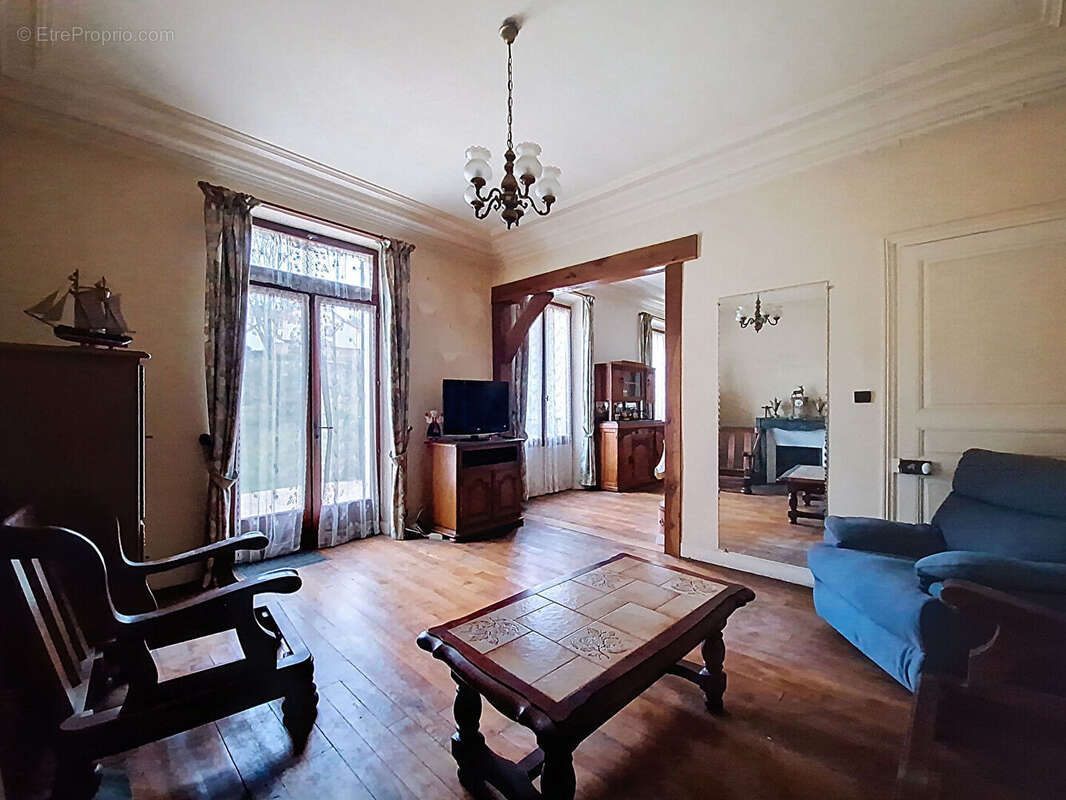 Maison à MARCOUSSIS