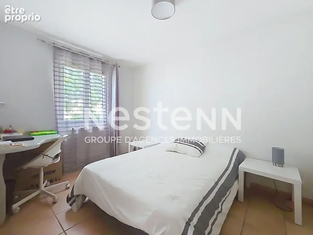 Maison de plain-pied,  4 pièces, 101 m² habitables, Jardin clos avec piscine - photo 12