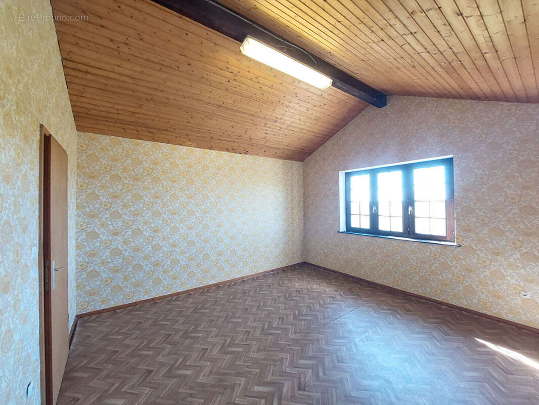 Maison à VAHL-EBERSING